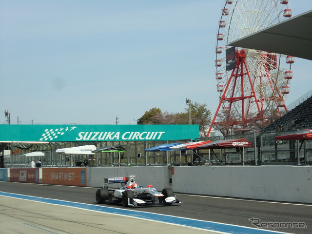 開幕戦の予選はドライコンディションに恵まれた。