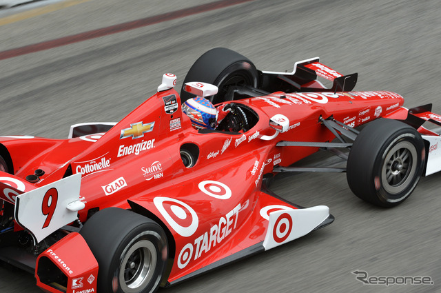 ディクソンは燃費(戦略)面で泣き、勝利ならず。写真:INDYCAR