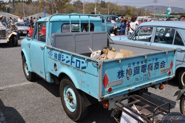 1957年式 ダットサン トラック 123型
