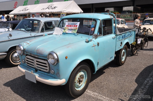 1957年式 ダットサン トラック 123型