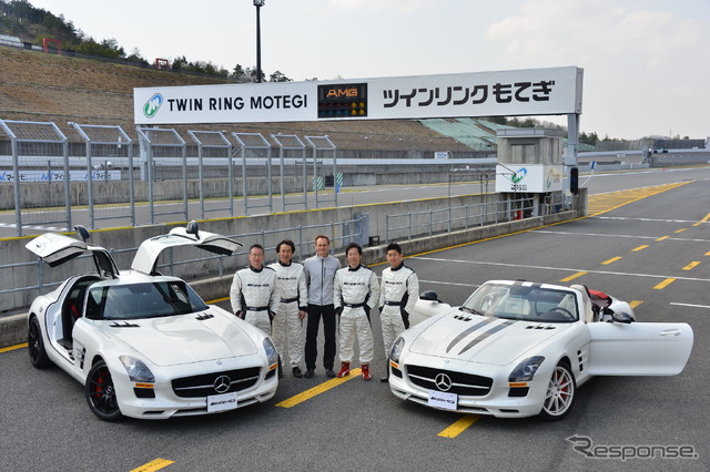AMGドライビングアカデミー ベーシックトレーニングのインストラクター(左から、瀬在仁志氏、竹内浩典氏、ピーター・エブナー氏、中谷明彦氏、黒澤治樹氏)