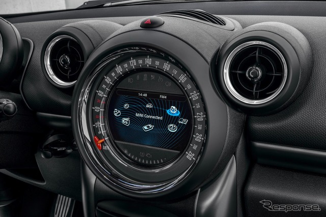 MINI カントリーマン(日本名:MINIクロスオーバー)の大幅改良モデル