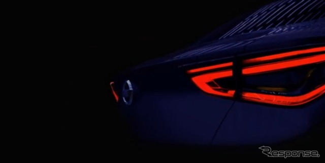 日産の新セダンコンセプトの予告イメージ