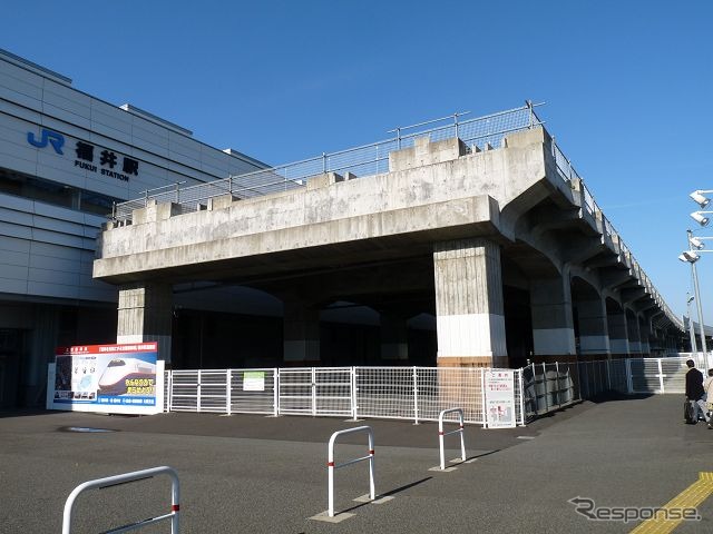 福井駅の東口側に先行整備された北陸新幹線用の高架橋。同駅を含む金沢~敦賀間は2025年頃の完成が見込まれている。