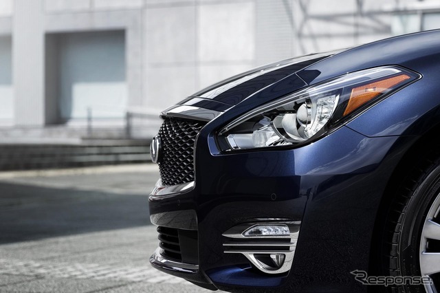 インフィニティ Q70(日産フーガ)の2015年型