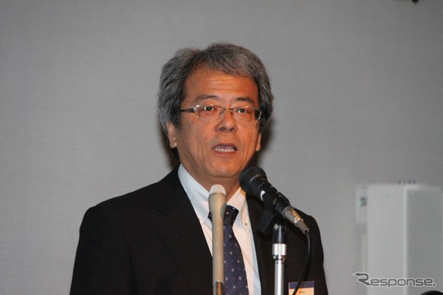 常務役員笠井公人氏