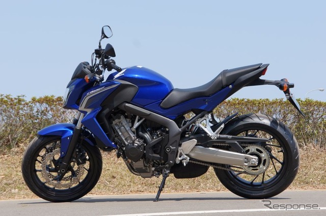 【ホンダ CB650F 発売】ネイキッドスタイルで力強さ訴求［写真蔵］