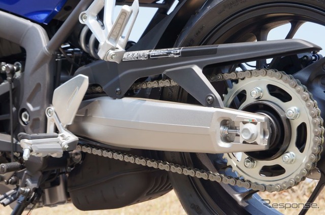 【ホンダ CB650F 発売】ネイキッドスタイルで力強さ訴求［写真蔵］