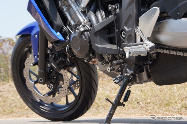 【ホンダ CB650F 発売】ネイキッドスタイルで力強さ訴求［写真蔵］