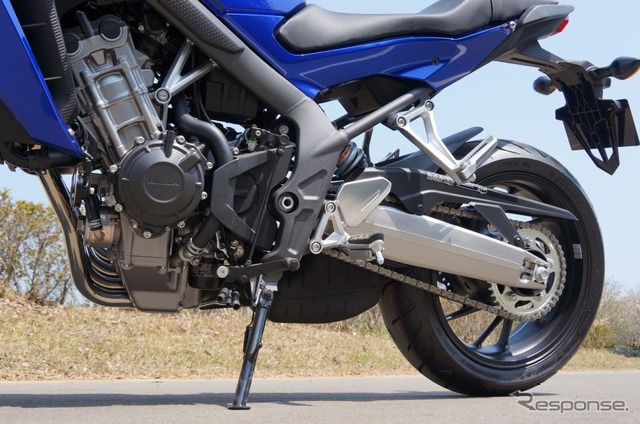 【ホンダ CB650F 発売】ネイキッドスタイルで力強さ訴求［写真蔵］