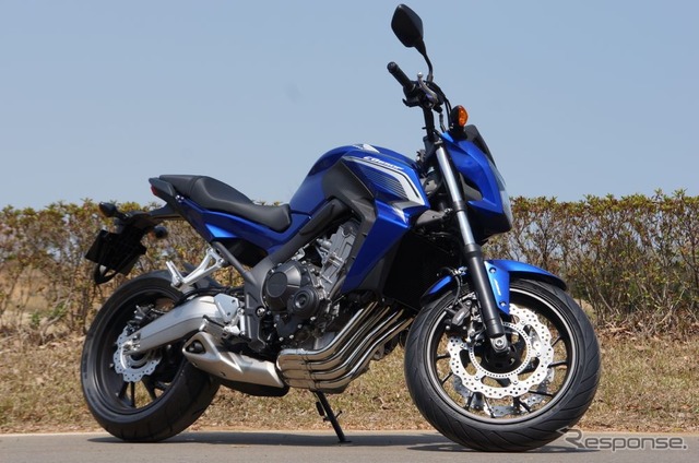 【ホンダ CB650F 発売】ネイキッドスタイルで力強さ訴求［写真蔵］