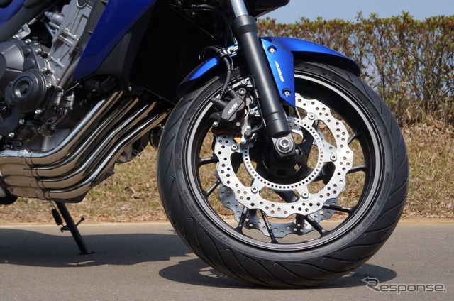 【ホンダ CB650F 発売】ネイキッドスタイルで力強さ訴求［写真蔵］