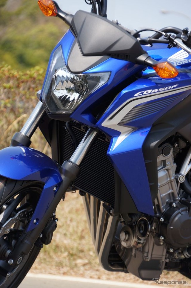【ホンダ CB650F 発売】ネイキッドスタイルで力強さ訴求［写真蔵］