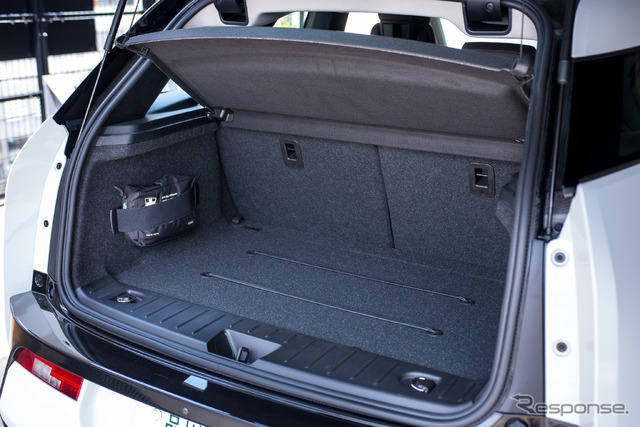 BMW・i3 内装