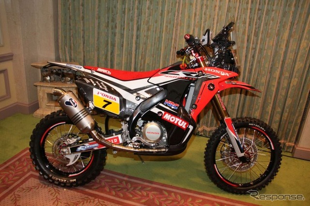 HRCの2014年参加車両(CRF450RALLY)