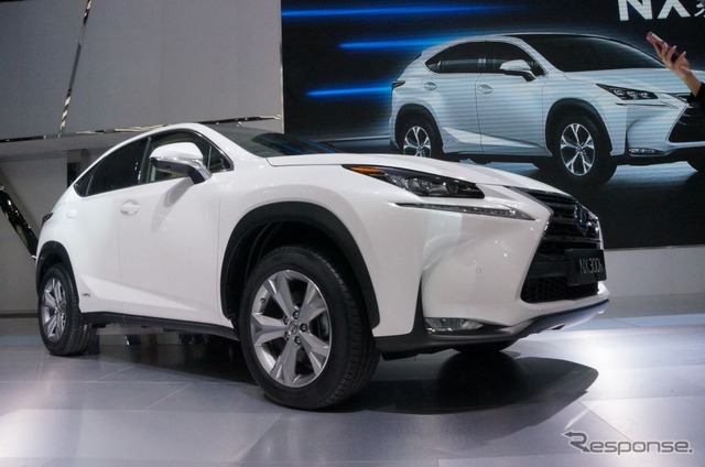 コンパクトSUV、レクサス NX を世界初公開