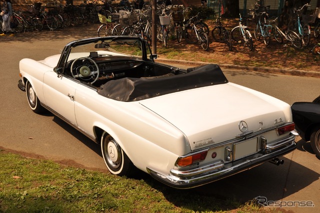 メルセデスベンツ 280SE 3.5カブリオレ