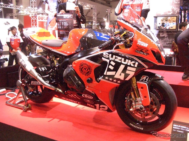 GSX-R1000（東京モーターサイクルショー14 ヨシムラブース）
