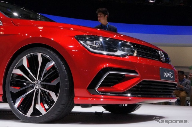VW ニュー・ミッドサイズ・クーペ(北京モーターショー14)