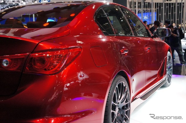 インフィニティ Q50オールージュ