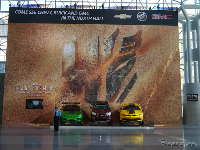 【ニューヨークモーターショー】GM、次回作トランスフォーマーのモデルを展示
