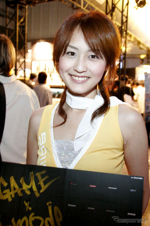 【東京ゲームショウ05】コンパニオン写真蔵…遊べます
