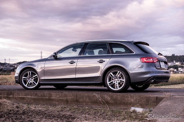 アウディ A4 アバント 2.0 TFSI クワトロ