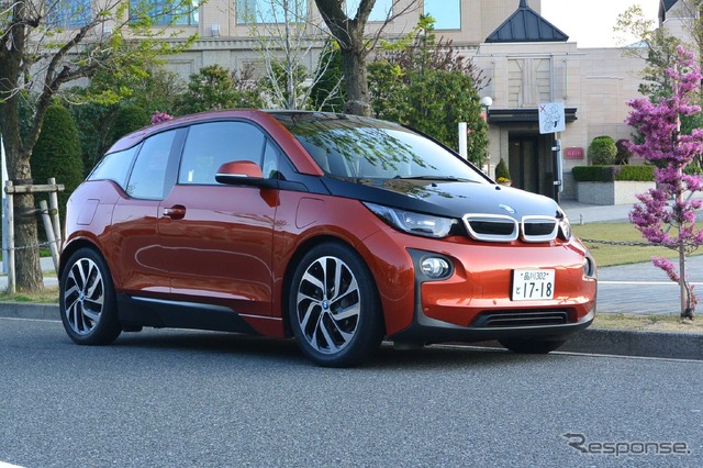 【BMW i3 試乗】電気自動車として生を受けた生粋の電気自動車…中村孝仁