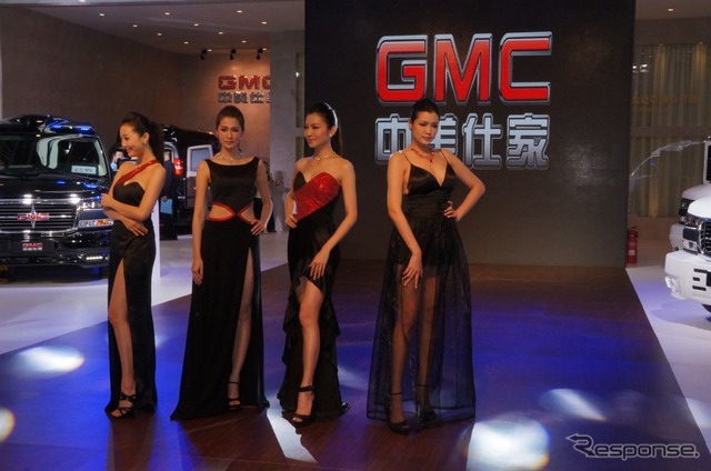 北京モーターショー14 GMC ブース