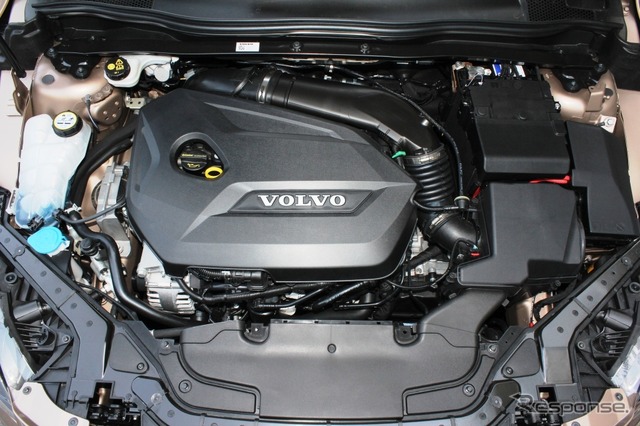 ボルボ・V40クロスカントリー T4 Nordic