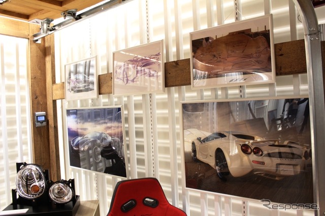 Hajimarino cafeの光岡自動車ブース