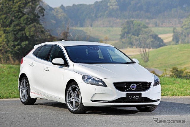 ボルボ・V40 T4 スポーツ