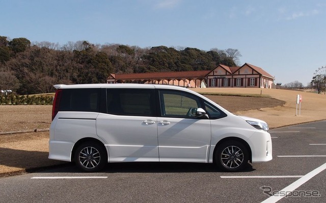 トヨタ・ノア