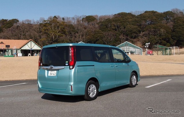 トヨタ・ノア
