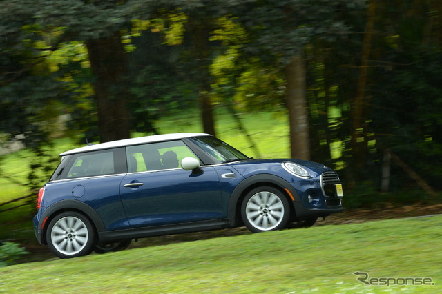 新型 MINI クーパー
