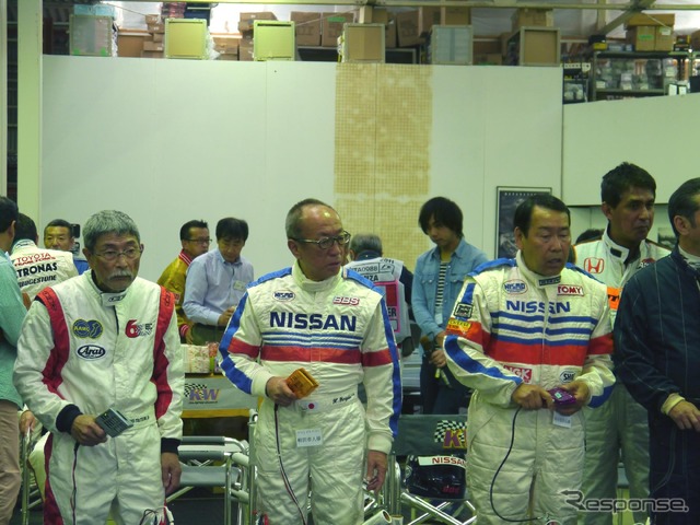 左から、津々見友彦氏、柳田春人氏、長谷見昌弘氏だ。