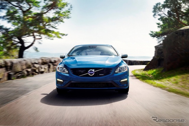ボルボ V60 プラグインハイブリッド R‐デザイン