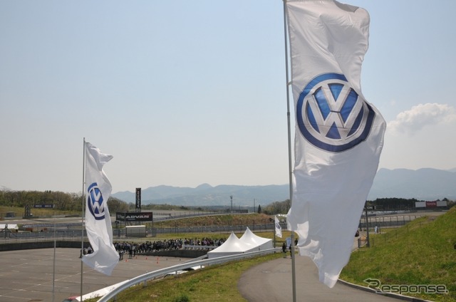 【VWフェスト14】壮観、4000台の新旧VWが富士スピードウェイ埋め尽くす