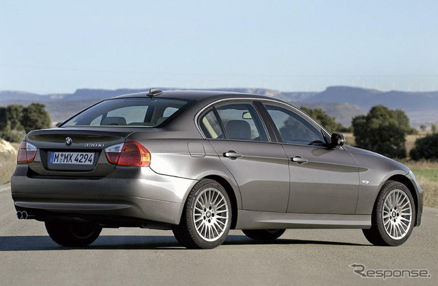 BMW3シリーズにxDriveを搭載した330xiなどを追加