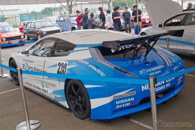 日産リーフNISMO RC(コカ・コーラ オールドナウ・カーフェスティバル)