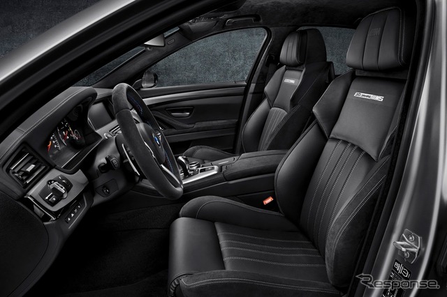 BMW M5 の30 Jahre M5