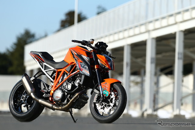 KTM 1290スーパーデュークR