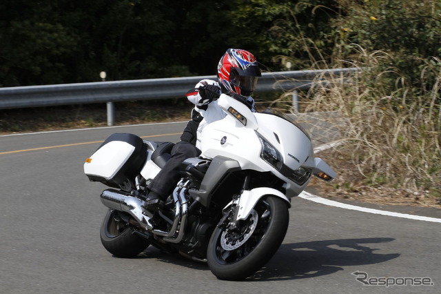 ホンダ CTX1300(和歌山利宏)