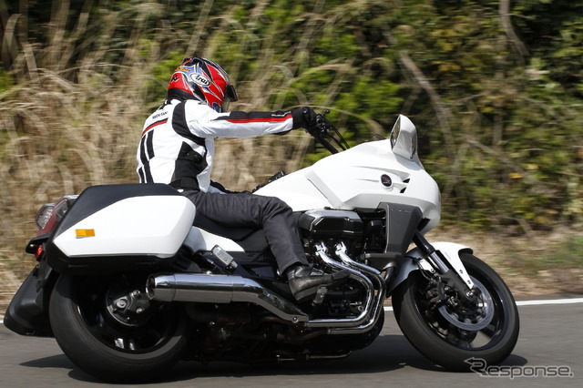 ホンダ CTX1300(和歌山利宏)