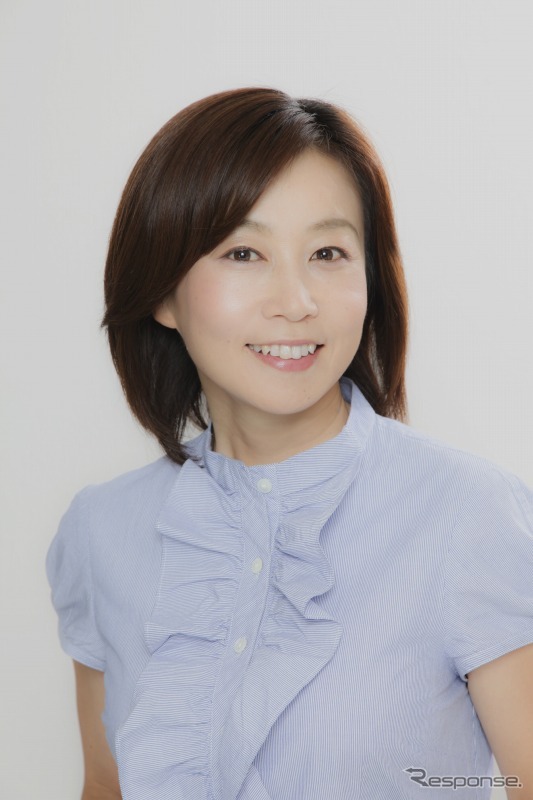 飯田裕子氏