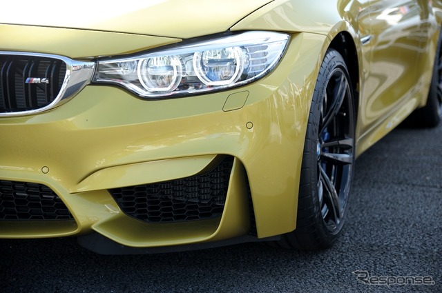 BMW M4クーペ 公開(SUPER GT 第2戦)