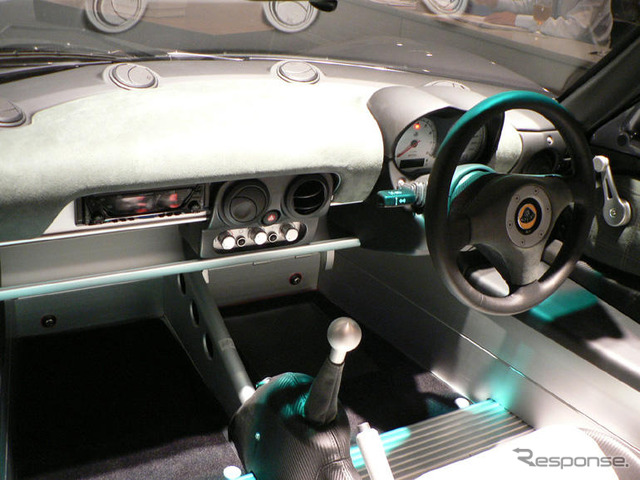 【写真蔵】ロータス06モデル発表会、歴代車も登場