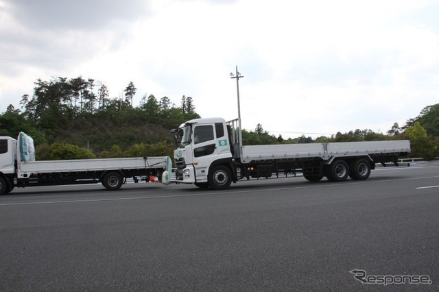 マーカー直前で強制停止(AEBSデモ)