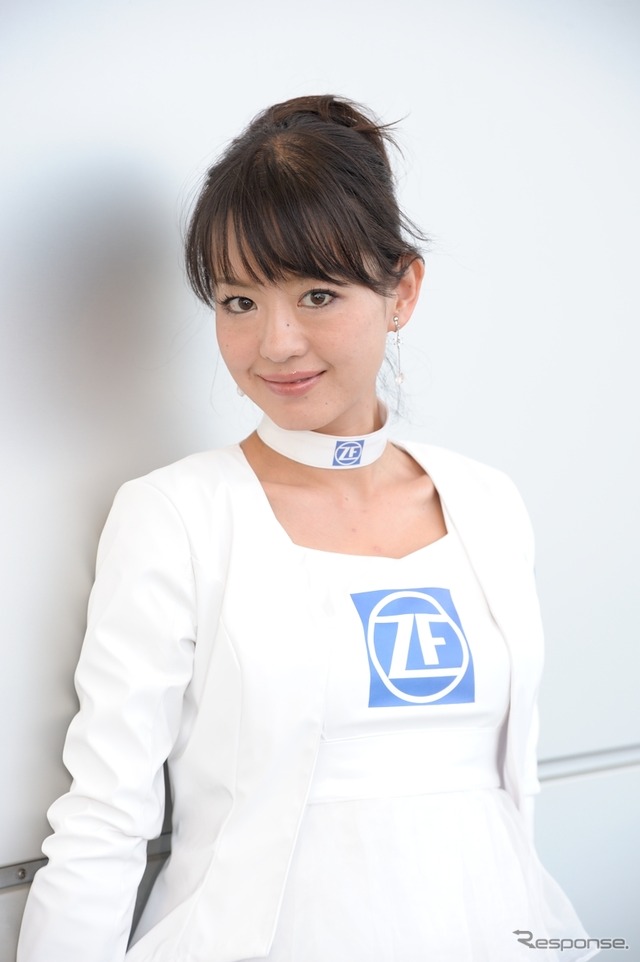 ZFモータースポーツ・アンバサダーの松下まゆみさん