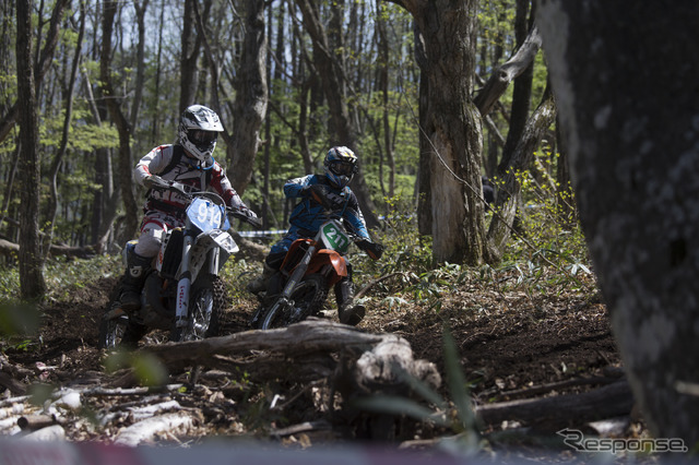 【JNCC 第3戦】今季最大の盛り上がり、585台が熱戦［写真蔵］